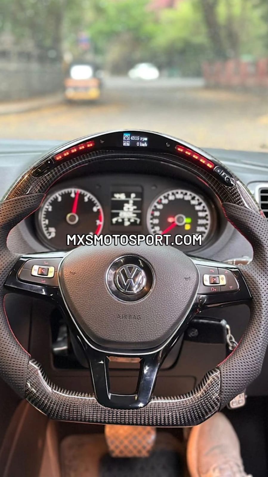 MXS4181 Carbon Fiber Steering with RPM Light For Volkswagen Polo