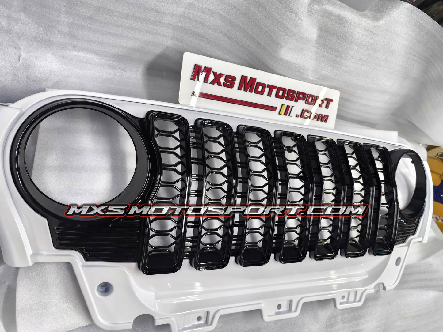 MXS4293 Grill For Mahindra Thar Roxx